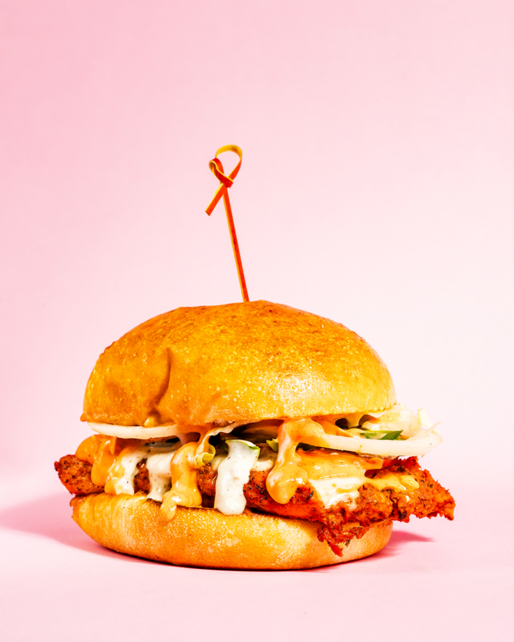 TANDOORI CHICKEN SANDWICH